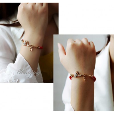 http://www.orientmoon.com/10138-thickbox/wanying-lovely-fox-crystal-bracelet.jpg