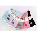 Wholesale - 10pcs/Lot Cartoon Women Winter Thickened Woolen Socks Room Socks -- Polka Dots Mixed Colors