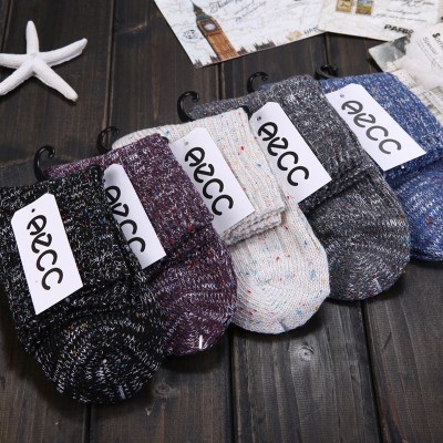 http://www.orientmoon.com/102337-thickbox/5pcs-lot-harajuku-style-vintage-dots-women-cotton-socks-solid-color-stripe-pattern-mixed-colors.jpg