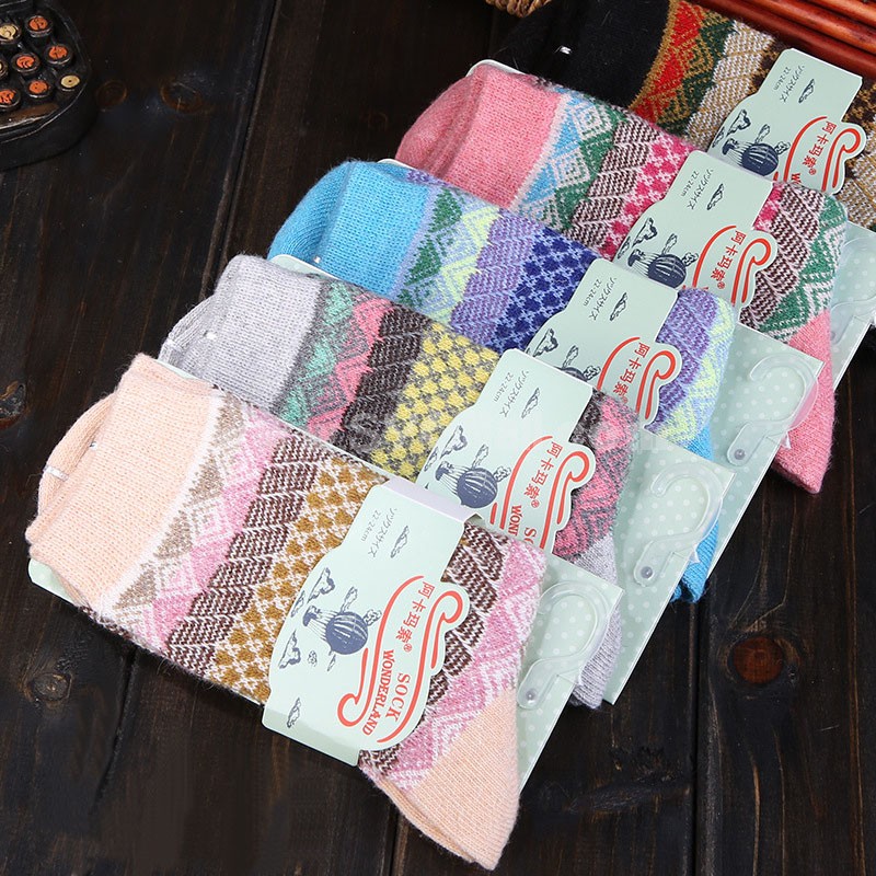 10pcs/Lot Ethnic Style Women Winter Thickened Cony Hair Socks Room Socks -- Zigzags Mixed Colors