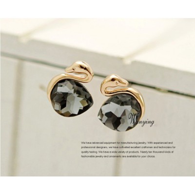 http://www.orientmoon.com/10236-thickbox/wanying-lovely-swan-stud-earrings.jpg