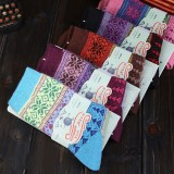 Wholesale - 10pcs/Lot Ethnic Style Women Winter Thickened Cony Hair Socks Room Socks -- Snowflakes Mixed Colors