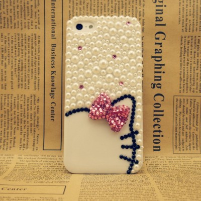 http://www.orientmoon.com/105345-thickbox/kitty-diamond-pearl-half-face-phone-cover-protect-case-for-apple-iphone-6-6-plus.jpg