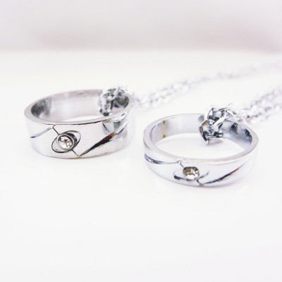 http://www.orientmoon.com/106158-thickbox/jewelry-lovers-neckla-created-infinity-chain-pendant-ring-couple-necklace-2pcs-set-xl239.jpg