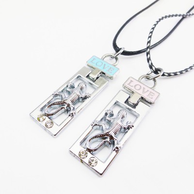 http://www.orientmoon.com/106360-thickbox/jewelry-lovers-neckla-created-infinity-chain-pendant-gekkonidae-couple-necklace-2pcs-set-xl205.jpg