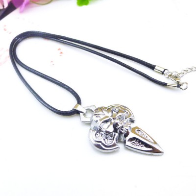 http://www.orientmoon.com/106458-thickbox/fashion-character-die-casting-wing-skull-pendant-necklace-charm-chain-jewelry-for-men-dg010.jpg