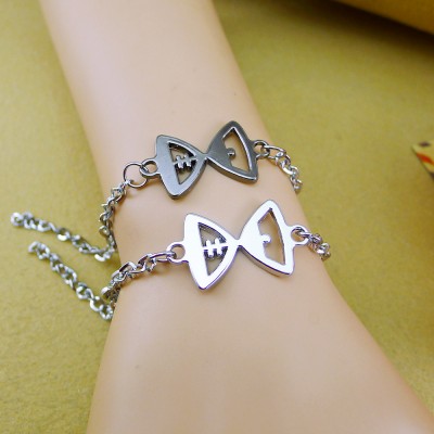 http://www.orientmoon.com/106743-thickbox/jewelry-lovers-bracelets-created-infinity-charm-chain-hourglass-couple-bangles-2pcs-set.jpg