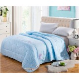 Wholesale - SIMOYO Blue Floral Pattern Lightweight Natural Silk Comforter For Summer 79*91inch