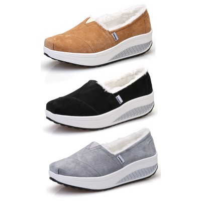 http://www.orientmoon.com/112817-thickbox/women-s-leather-platform-slip-on-sneakers-winter-warm-cutton-athletic-walking-shoes-9001-36w.jpg