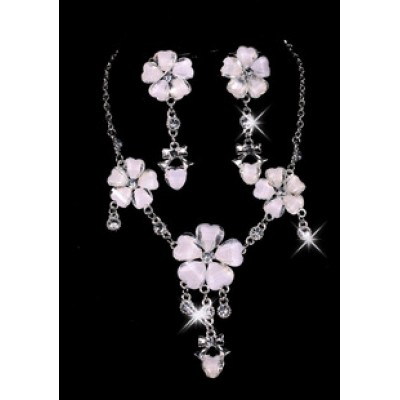 http://www.orientmoon.com/11358-thickbox/gorgeous-alloy-rhinestone-wedding-bridal-necklace-and-earrings-jewelry-set.jpg