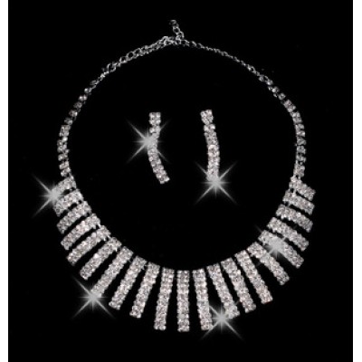 http://www.orientmoon.com/11369-thickbox/beautiful-alloy-rhinestone-wedding-bridal-necklace-and-earrings-jewelry-set.jpg