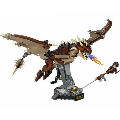http://www.orientmoon.com/119044-thickbox/harry-potter-hungarian-horntail-dragon-building-kit-block-mini-figure-toys-671pcs-set-99099.jpg