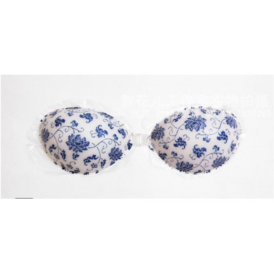http://www.orientmoon.com/13631-thickbox/milk-silicone-invisible-backless-push-up-silicone-bra-for-wedding-party-ytl003.jpg