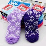 Wholesale - Snow pattern terry socks