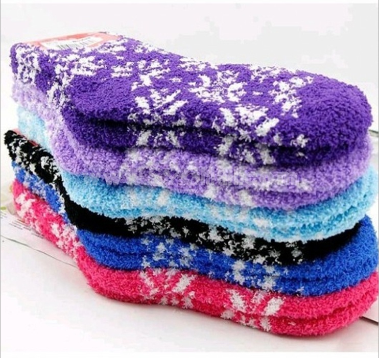 Snow pattern terry socks
