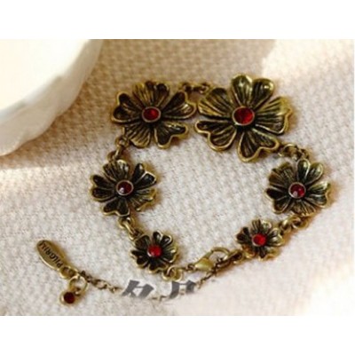 http://www.orientmoon.com/16016-thickbox/vintage-palace-plun-blossom-diamond-bracelettb338.jpg