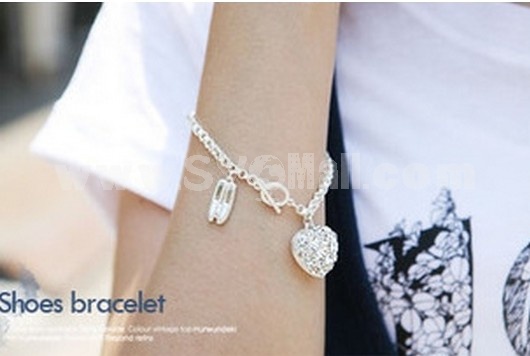 Stylish Bracelet with Diamond High-heeled Shoe & Peach Heart Pendant (TB510)