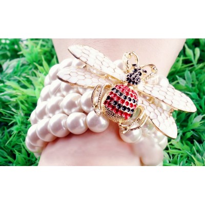 http://www.orientmoon.com/16116-thickbox/faddish-bee-multilayed-pearl-stretchy-bracelet-tk078.jpg