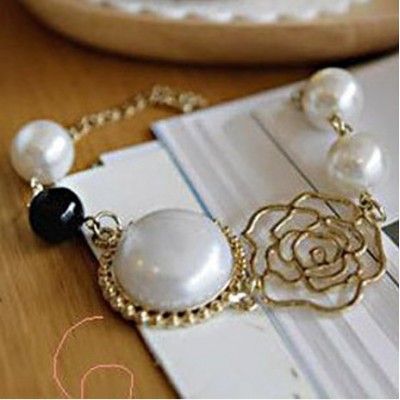 http://www.orientmoon.com/16124-thickbox/exquisite-rose-pearl-bracelet-tk000.jpg