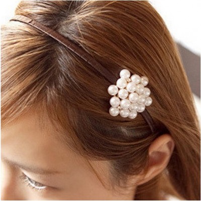 http://www.orientmoon.com/17249-thickbox/ta43-korean-style-imitation-pearl-flower-headband.jpg