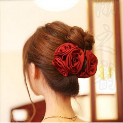 http://www.orientmoon.com/17395-thickbox/ta18-korean-style-rose-design-hair-clip.jpg