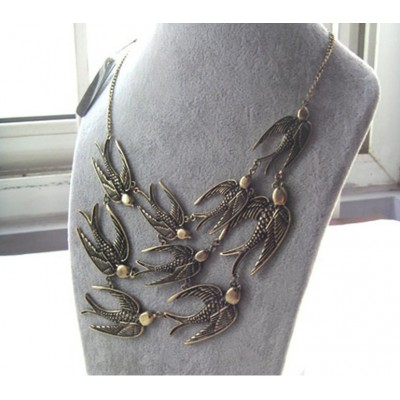 http://www.orientmoon.com/17714-thickbox/vintage-swallows-alloy-necklace-tb415.jpg