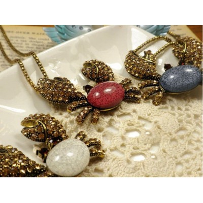 http://www.orientmoon.com/17722-thickbox/stylish-crab-rhinestone-necklace-tb359.jpg