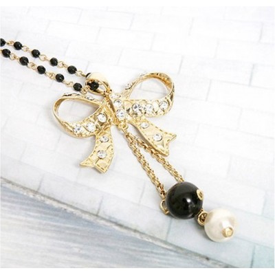 http://www.orientmoon.com/17807-thickbox/stylish-bowknot-pearl-tassels-alloy-sweater-chain.jpg