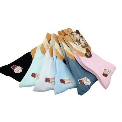 http://www.orientmoon.com/18624-thickbox/lady-cotton-seamless-socks.jpg