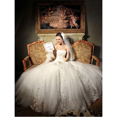 http://www.orientmoon.com/20066-thickbox/mtf-hot-sale-luxurious-strapless-empire-train-ball-gown-wedding-dress-s612.jpg