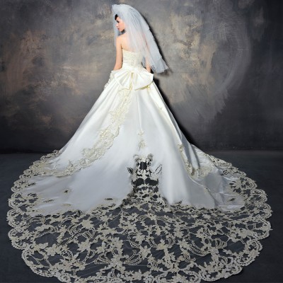 http://www.orientmoon.com/20072-thickbox/mtf-luxurious-bowknot-lace-up-sweetheart-sequins-wedding-dress-s1282.jpg