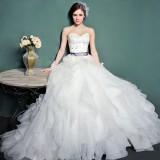 Wholesale - MTF Classic Strapless Sweetheart Layered Net Wedding Dress S660