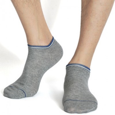 http://www.orientmoon.com/20239-thickbox/bonas-hot-sale-stripe-cotton-men-ankle-socks.jpg