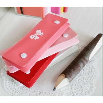 http://www.orientmoon.com/20697-thickbox/stylish-korea-caroline-sweety-lovely-bowknot-pencil-case.jpg