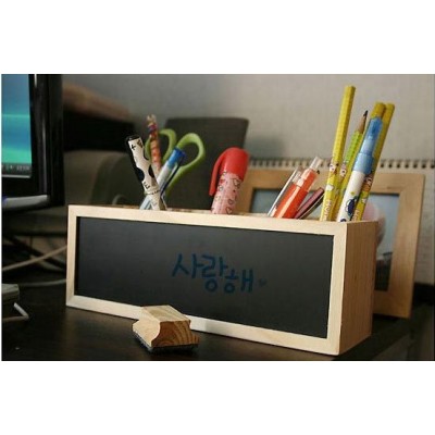 http://www.orientmoon.com/20700-thickbox/durable-slot-type-double-use-brush-pot-with-magnet-wood-message-board.jpg