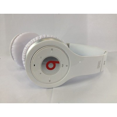 http://www.orientmoon.com/21359-thickbox/stereo-bluetooth-headphone-solo-hd.jpg