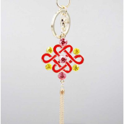 http://www.orientmoon.com/24117-thickbox/stylish-chinese-knot-pattern-diamonds-keychain.jpg