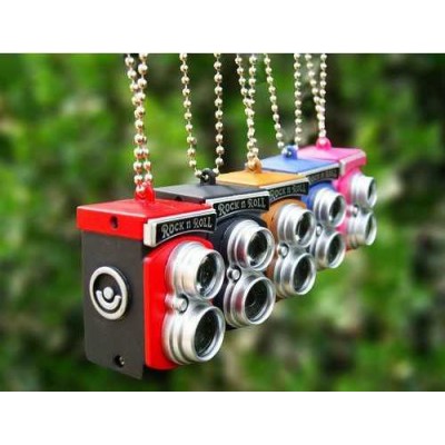 http://www.orientmoon.com/24147-thickbox/vintage-camera-pattern-flashlight-keychain.jpg