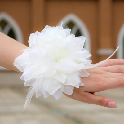 http://www.orientmoon.com/42300-thickbox/white-gorgeous-tulle-polyester-wedding-bridal-flower-corsage-headpiece-02.jpg