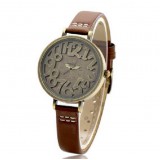 Wholesale - MINI Quartze Round Dial Waterproof Watch Cartoon Creative PVC Band Watch mn919