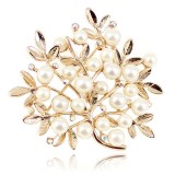 Wholesale - Crystal Pearl Leaves Style Brooch with SWAROVSKI Elements (9323)