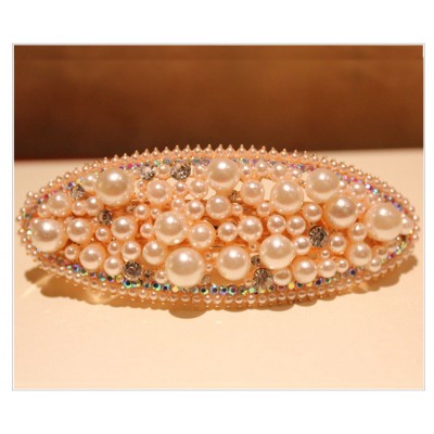 http://www.orientmoon.com/48990-thickbox/crystal-pearl-hairclip-with-swarovski-elements.jpg