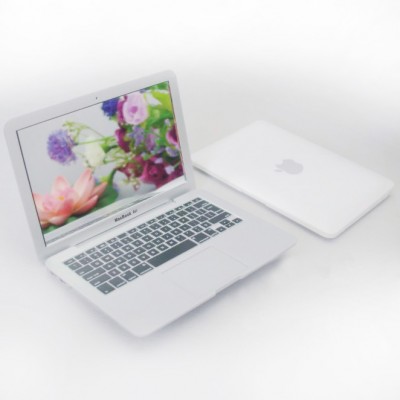 http://www.orientmoon.com/54173-thickbox/macbook-air-style-portable-mirror-creative-make-up-white-silver-to-choose.jpg