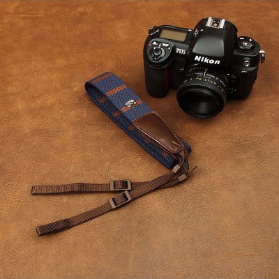 http://www.orientmoon.com/56478-thickbox/shoulder-strap-for-slr-camera-universal-type-stripes-style-cam8196.jpg