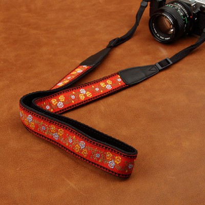 http://www.orientmoon.com/56543-thickbox/shoulder-strap-for-slr-camera-universal-type-embroidery-series-cam8421.jpg