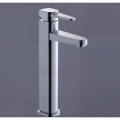 http://www.orientmoon.com/57191-thickbox/omo-all-brass-basin-faucet-single-handle-and-single-hole-hot-and-cold-water-b-81001cp.jpg
