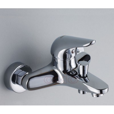 http://www.orientmoon.com/57264-thickbox/omo-all-brass-single-handle-tub-faucet-with-valve-and-water-outlet-b-85008cp.jpg