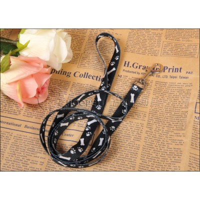 http://www.orientmoon.com/63563-thickbox/dog-paw-decorated-leash-for-small-dogs-no-collar.jpg