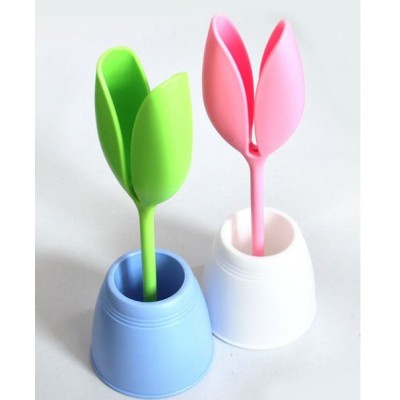 http://www.orientmoon.com/64362-thickbox/multi-function-flower-style-pen-container-mobile-phone-holder.jpg