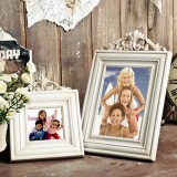 Wholesale - European Style Wooden Photo Frame Pattern Family Artware 7"